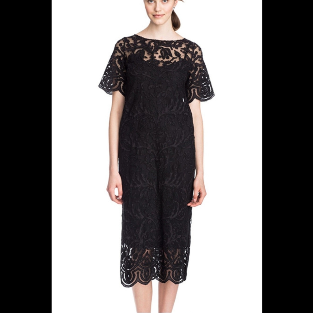 SUNO Black Lace Embroidery Dress